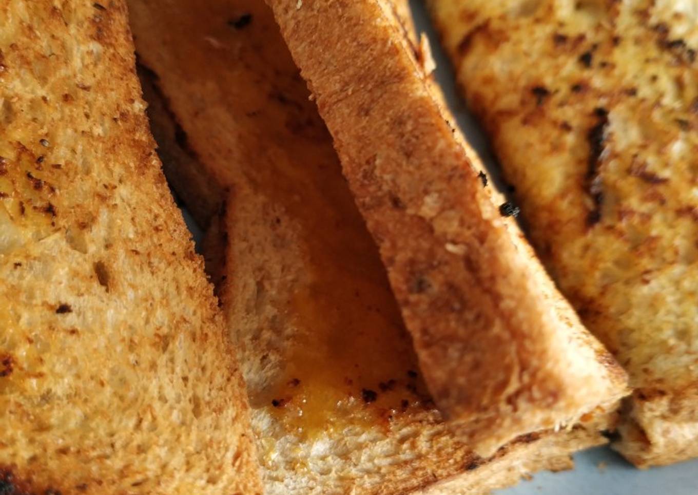 Roti Bakar Karamel