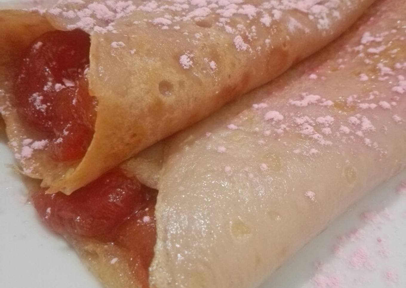 Crepes rosas a la confitura de tomates