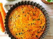 Une photo de quiche courgette