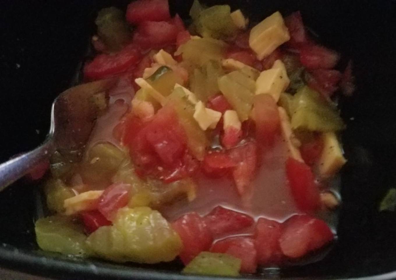 Pickle tomato and cheese please