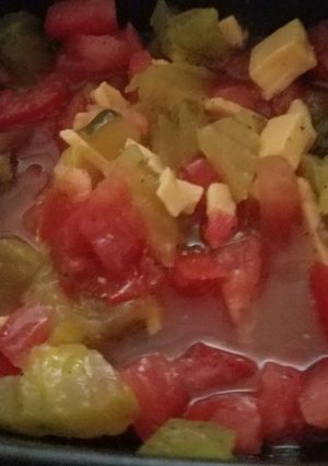 A picture of Pickle tomato and cheese please.