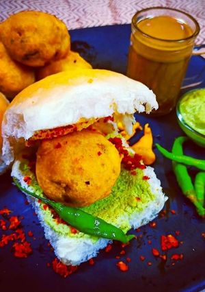 A picture of Vada Pav.