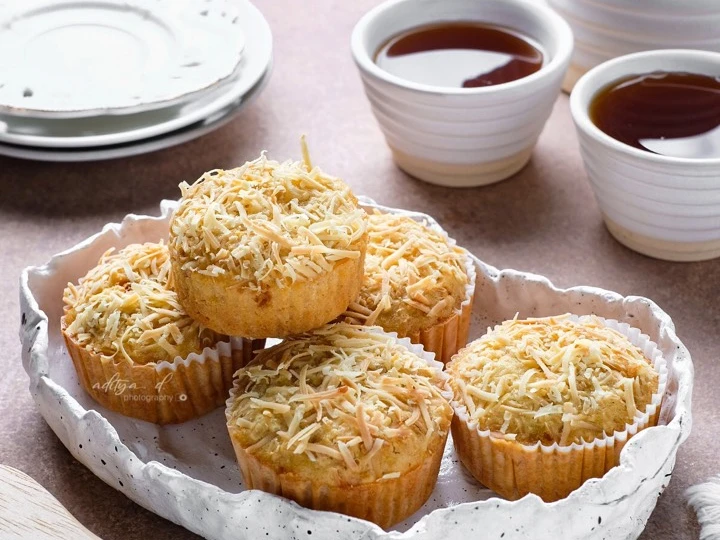 Langkah Gampang Membikin Resep  Banana Cheese Muffin yang Enak, Lezat Sekali