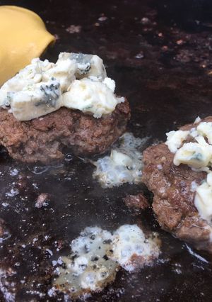 A picture of Black and blue Hamburger.