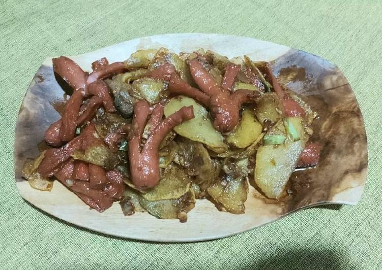 Langkah Mudah untuk Menyiapkan Sosis dan Kentang Saus Inggris, Menggugah Selera