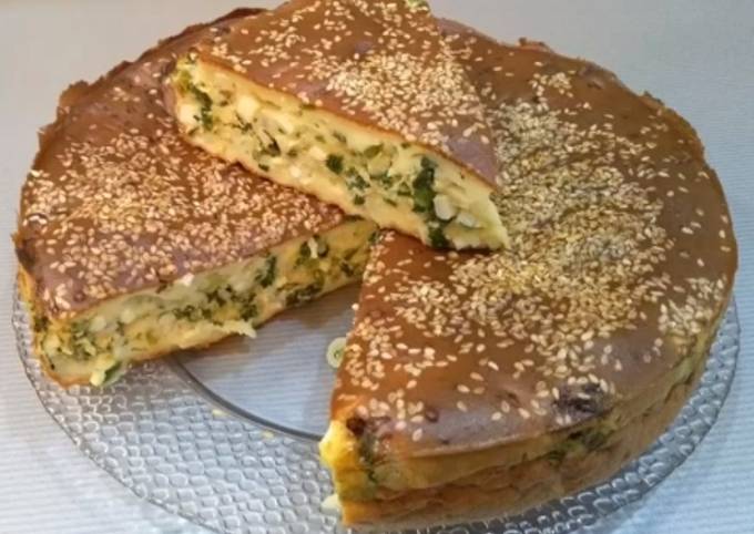 Диетический заливной пирог с зеленым луком и яйцом основное фото рецепта