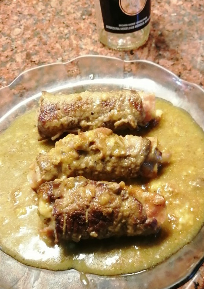 Una foto de Milanesitas envueltas a la Birra