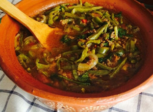 Una foto de Nopales con carne molida💖