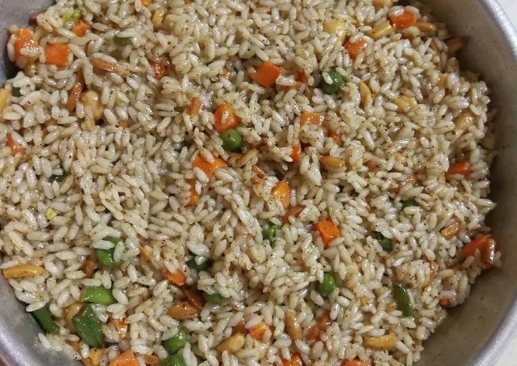 حشوة الأرز للدجاج المحشي