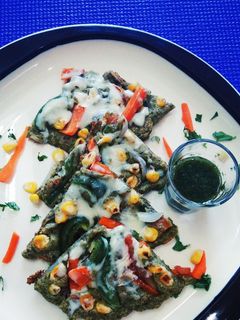 स्प्राउट्स चीला (sprouts cheela recipe in Hindi) रेसिपी मुख्य फोटो