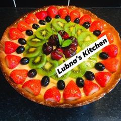 A picture of FRIUT TART: 🍽.