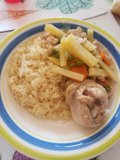 Una foto de Estofado de pollo a mi manera