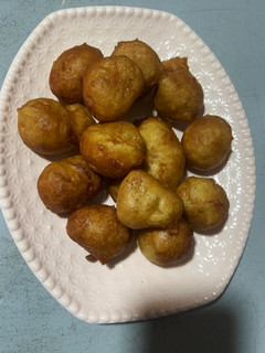 A picture of Milk puff puff.