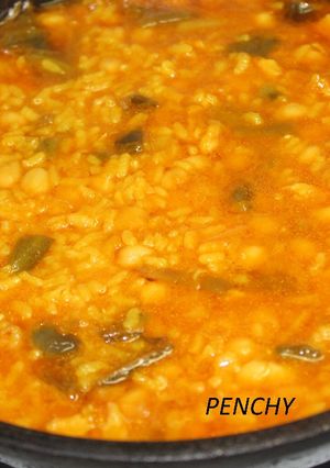 Foto principal de Arroz empedrao (con garbanzos y habichuelas)