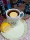 Teh hangat jeruk lemon 🍋