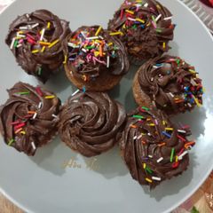 A picture of Chocolate cup cake.