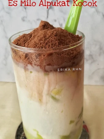 Cara Gampang Membikin Resep Es Milo Alpukat Kocok yang Lezat Anti Ribet, Sempurna