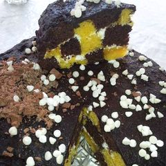 A picture of Chessboard cake.