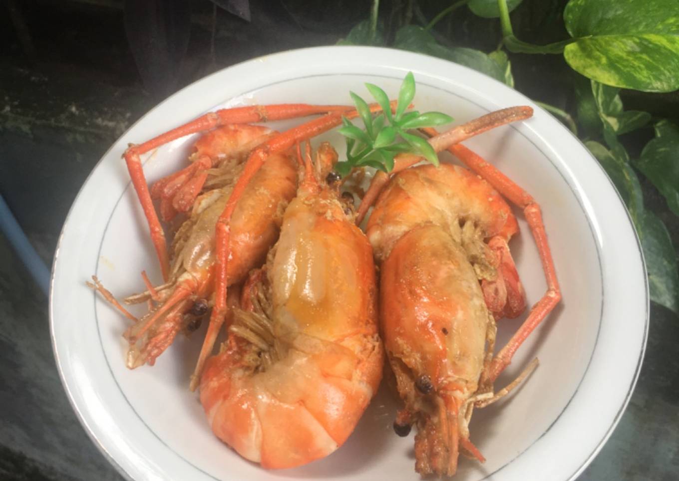 Udang goreng bumbu dasar putih