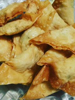 Foto resep Pangsit Ayam Goreng Lipat