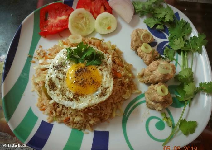 Nasi Goreng (Indonesian Fried Rice)