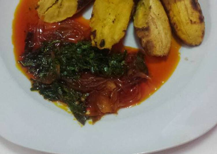 Recipe of Quick Roasted plantain and sauce