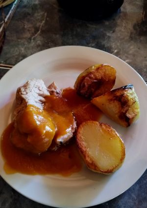 Una foto de Pulpa de cerdo con estragón en su salsa