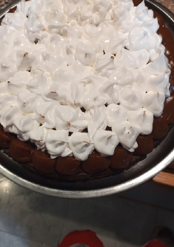 Una foto de Torta brownie con dulce de leche de 24 cm