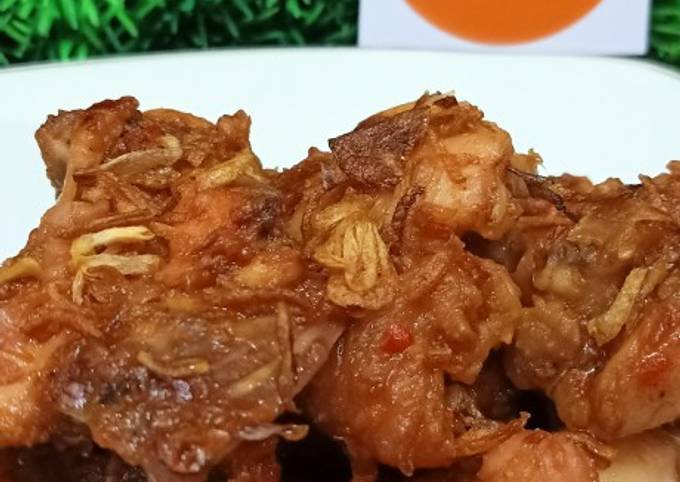 Bagaimana Membuat Ayam bumbu rujak yang Sempurna