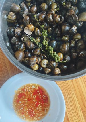 Hình của món Ốc lác hầm tiêu xanh.