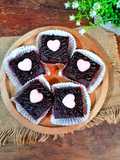 Brownies Kukus Putih Telur