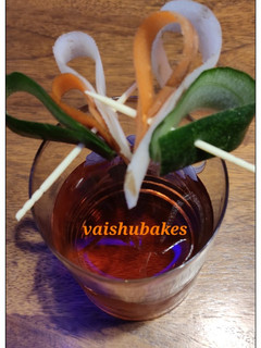 A picture of Vegetable Peels Detox Juice.