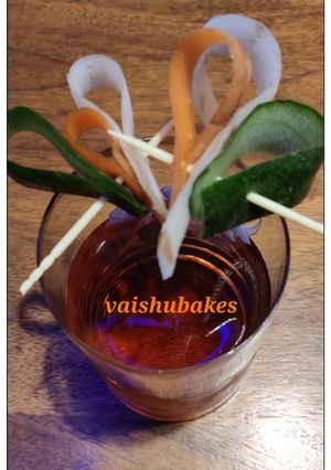 A picture of Vegetable Peels Detox Juice.