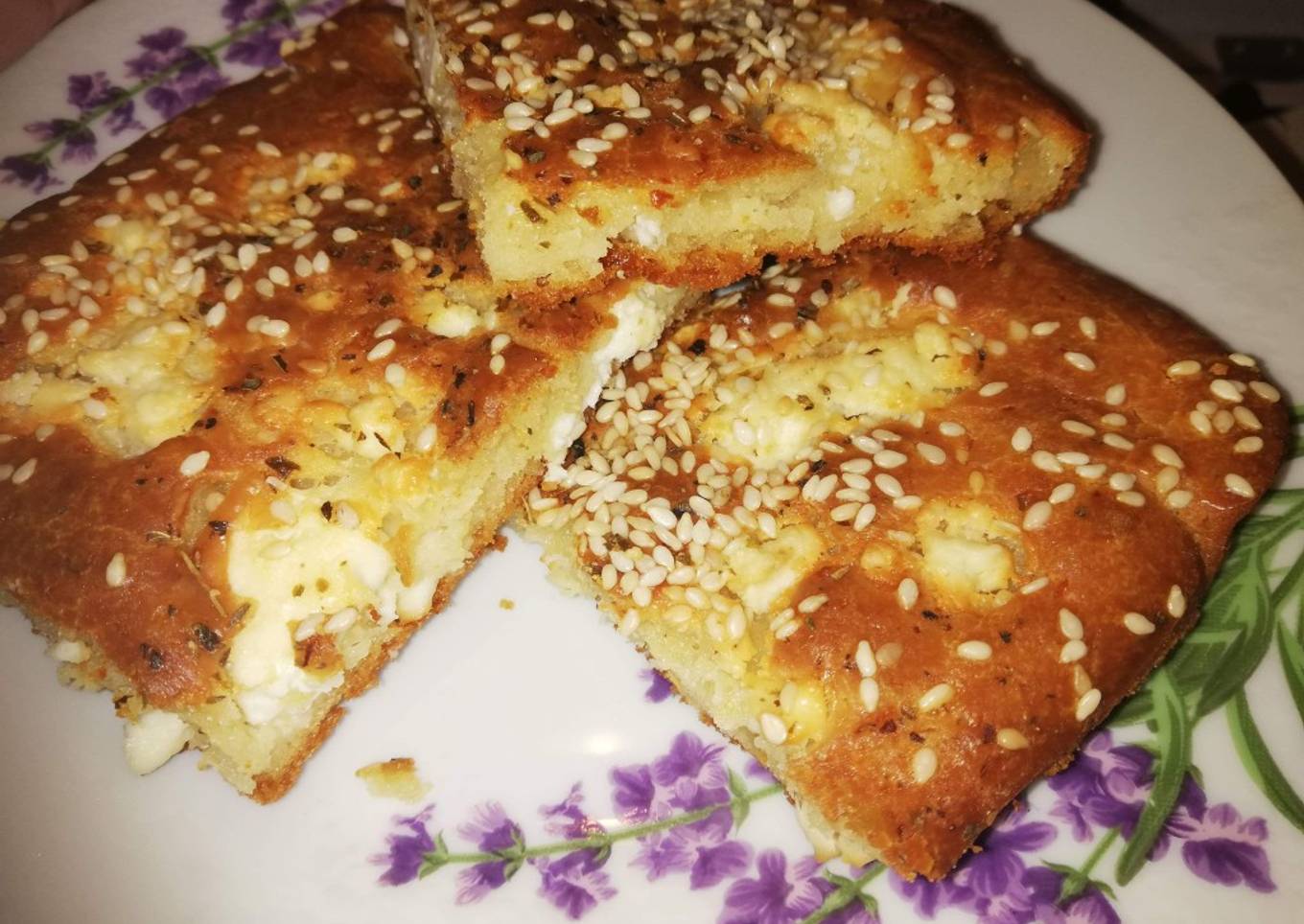 Easy and fast feta pie/no phyllo