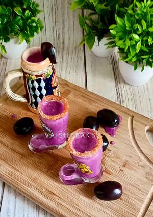 A picture of Masala Jamun Shots.