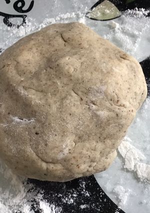 Une photo de Pâte brisée aux deux farines et aux noix