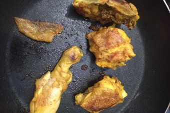 Bagaimana Membuat 32. Ayam Panggang Teflon Pedas Menu Enak