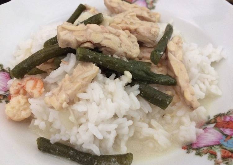 Sayur lodeh tempe kacang panjang