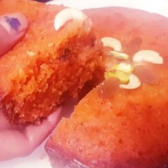 A picture of Carrot khoya cake.