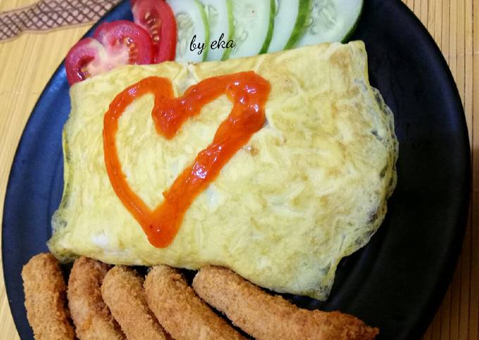 Omurice~ (Omellete Fried Rice) with Chicken Stick 🍚🍗🍳