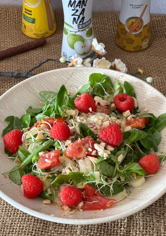 Una foto de Ensalada multicolor