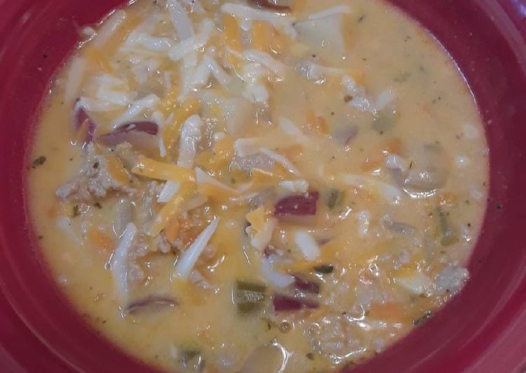 How to Prepare Favorite Cheeseburger Soup
