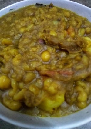 মটর ঘুগনি(motor ghugni recipe in Bengali) রেসিপির প্রধান ছবি