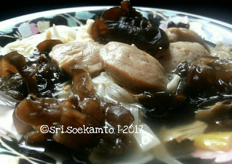 Resep Sup Kimlo Bakso yang Bikin Ngiler