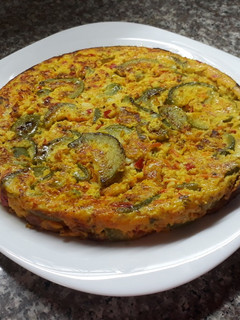 Una foto de Tortilla de zapallitos y zanahoria
