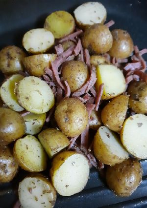 Foto resep Kentang Panggang Teflon dengan Daging Asap