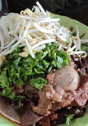 รูปของ น้ำเงี้ยวหมู สูตรเชียงราย