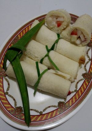 Foto resep ROTI TAWAR SALAD BUAH