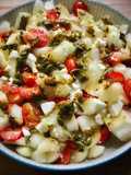 Ensalada de melón, queso fresco y cherries con aliño especial
