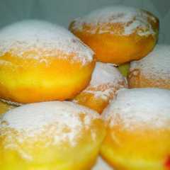 Donat Jelly (Paczki) রেসিপির প্রধান ছবি